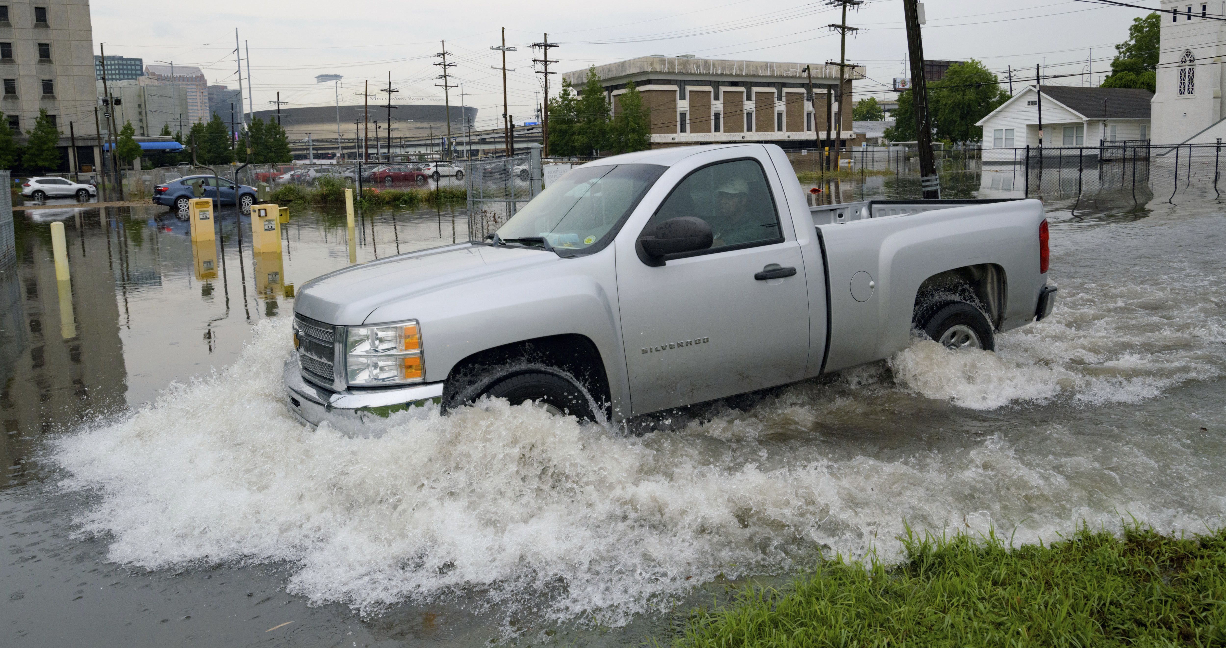New Orleans' levees face a hard test as storm bears down