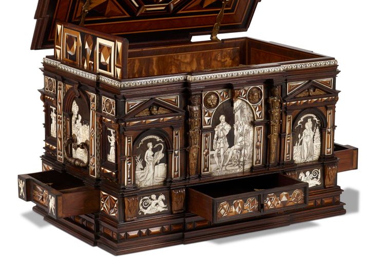 UK museums lose opportunity to buy rare renaissance casket