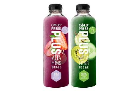 Vitamin-Enriched Fruit Smoothies : cold-pressed smoothies