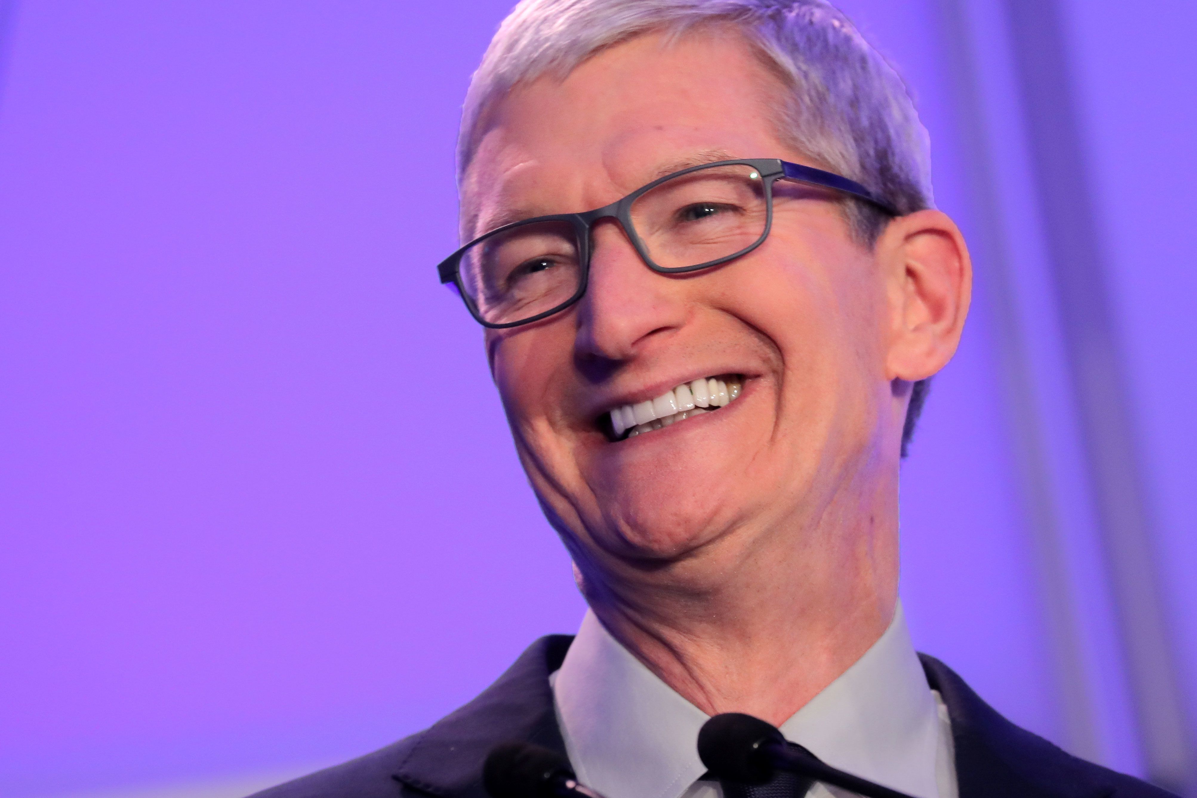 Tim Cook donates nearly $5 million of Apple shares to charity