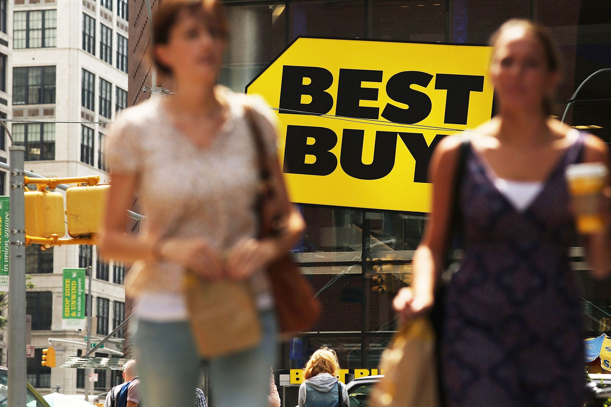 Why Best Buy is succeeding in the US but failed in the UK