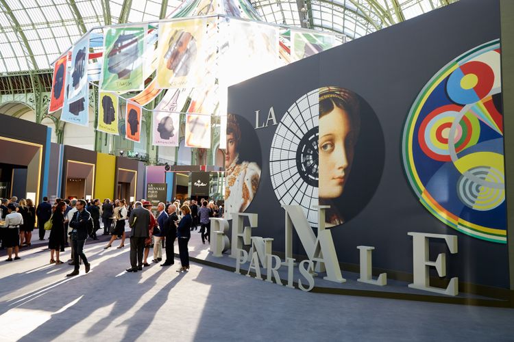 Paris fair struggles to move on from forged furniture fiasco
