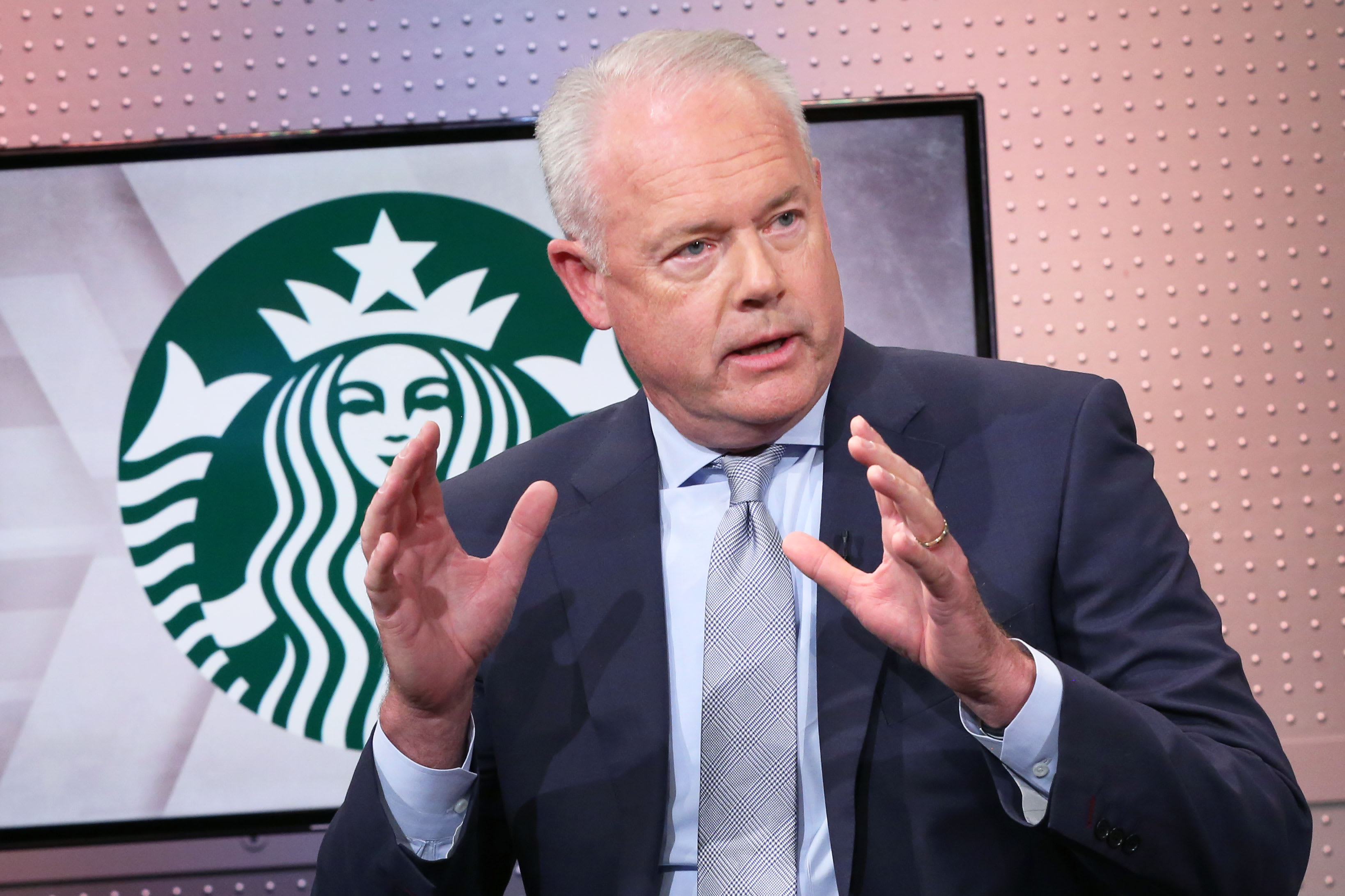 Starbucks shares fall after weaker-than-expected 2020 forecast
