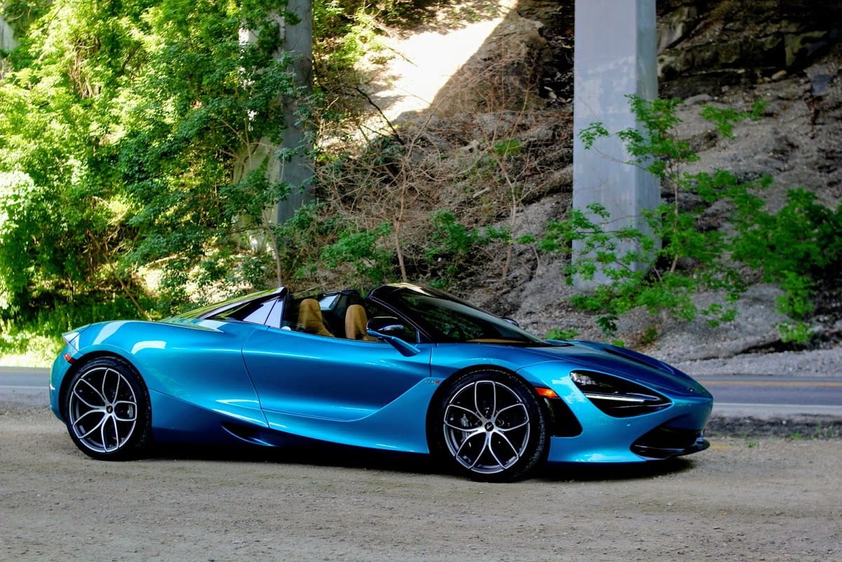 The 2019 McLaren 720S Spider is a $315,000 supercar with mind-bending performance