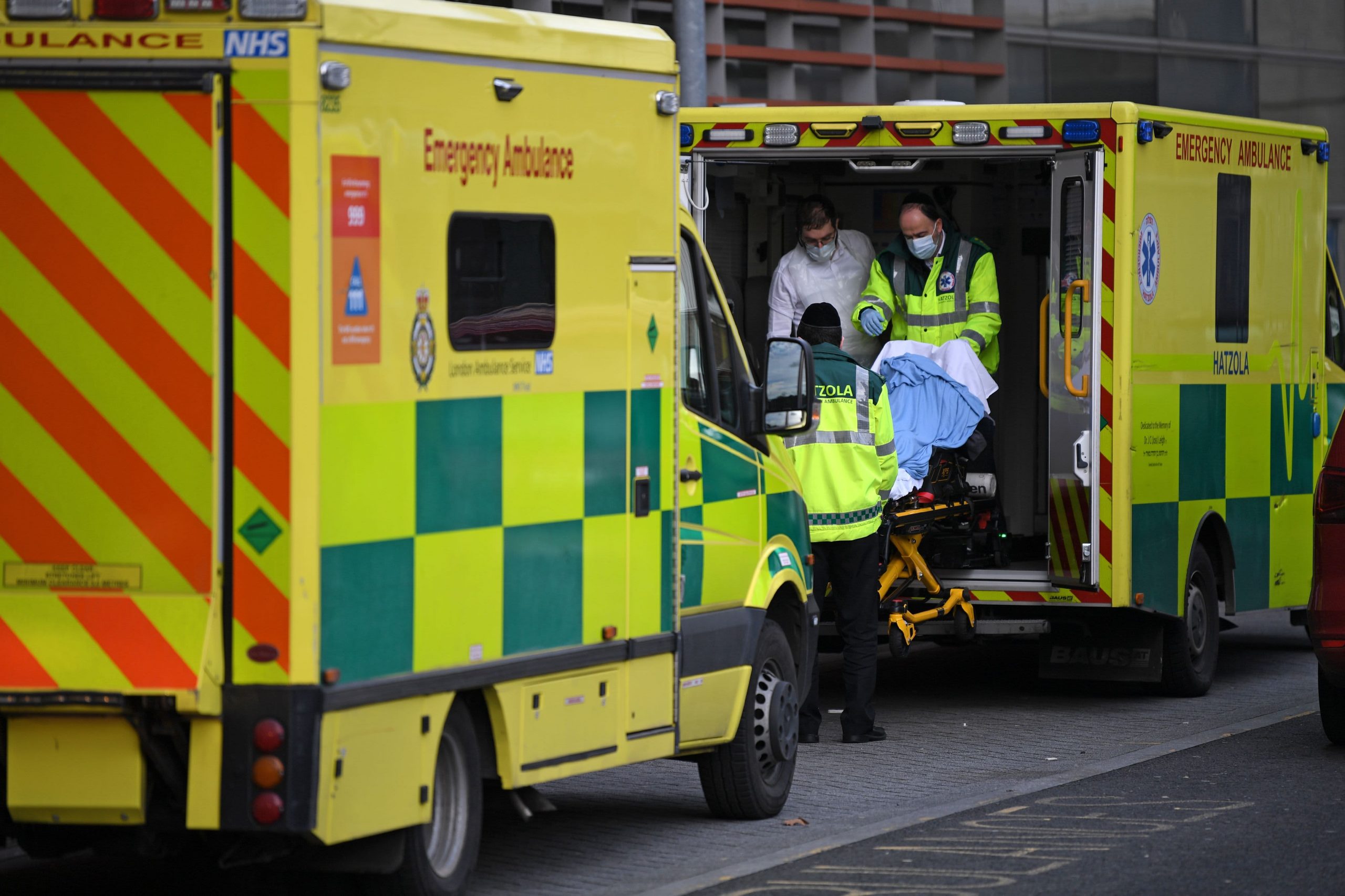 UK's coronavirus death toll surpasses 100,000
