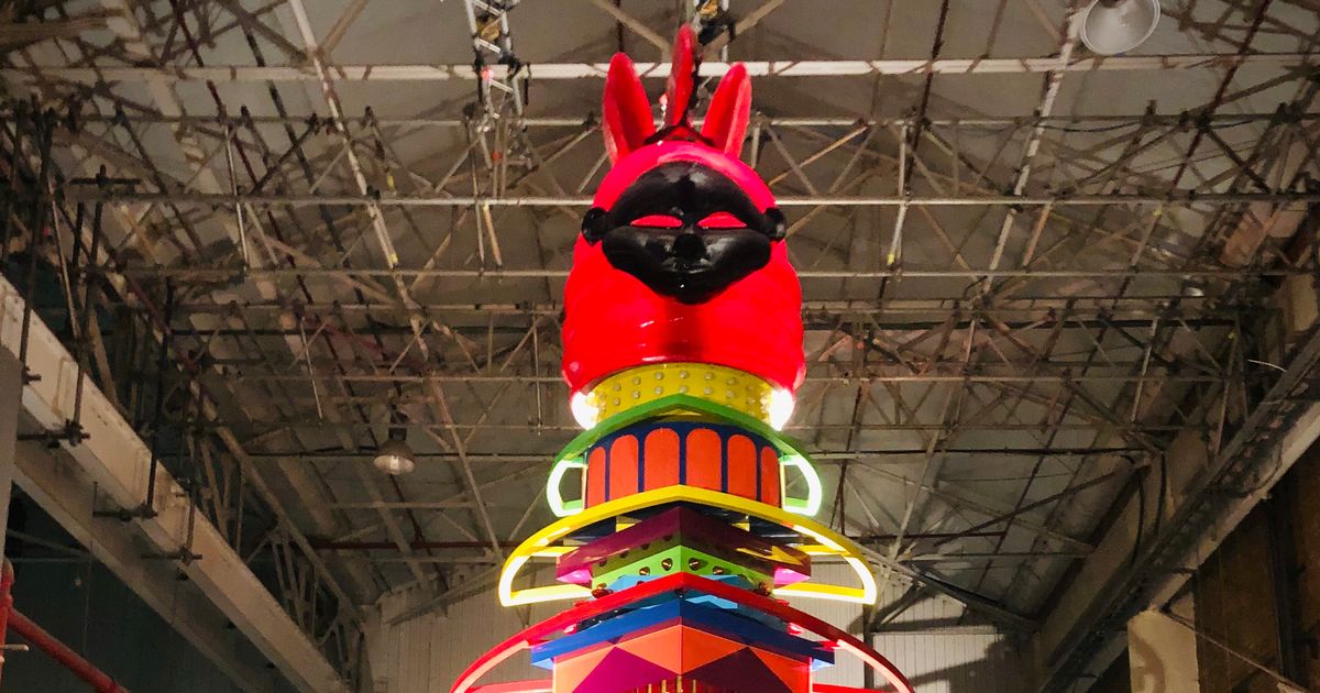 Sculptor Zac Ové creates monumental Afrofuturistic rocket ship with nowhere to land