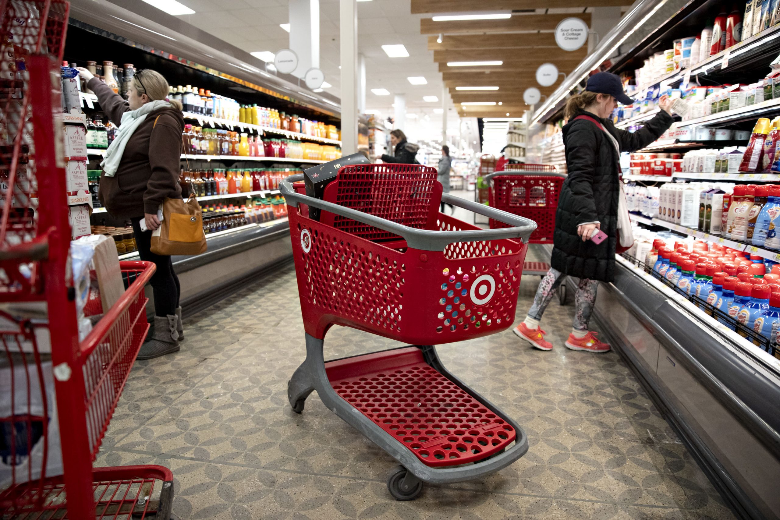 Americans are dining out again. Target wants to lure them to the grocery aisle with deals
